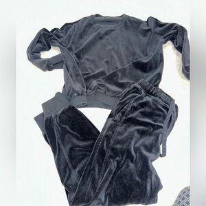 VINCE VELOUR TRACK SUIT